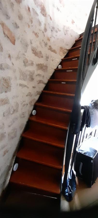 Moulin A Vent Le Champ Du Trail Villa Saint-Cyr-des-Gats Luaran gambar